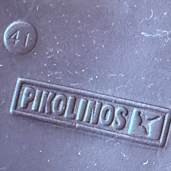 Pikolinos Black Studded Leather Ankle Boots - Picture 6 of 9